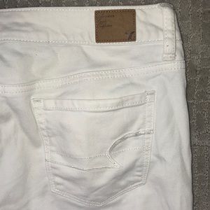 American Eagle White Skinny Jeans